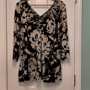 Avenue Brown and Tan Floral Women's Top